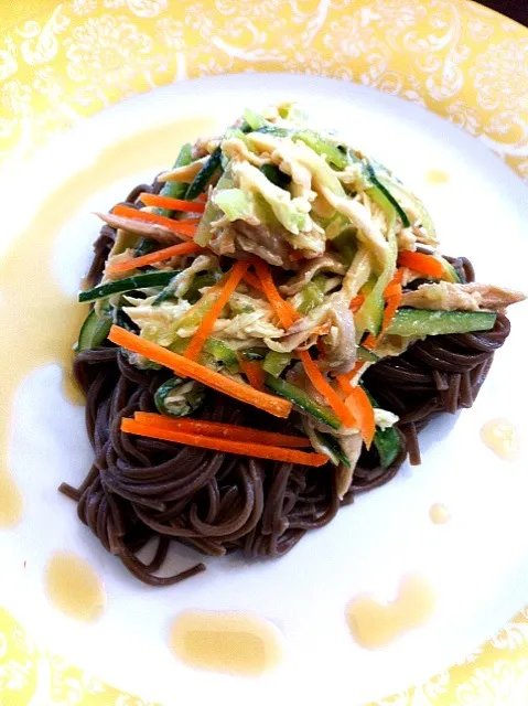 cold soba noodles with hand shredded sesame chicken|janice Williamsさん