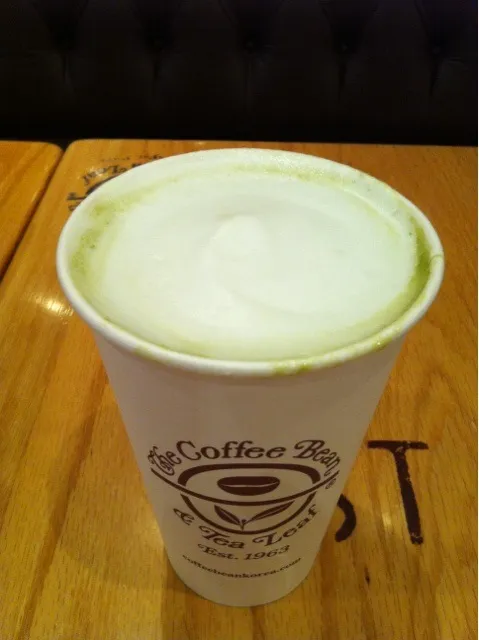 Green tea latte|Lesley Kimさん