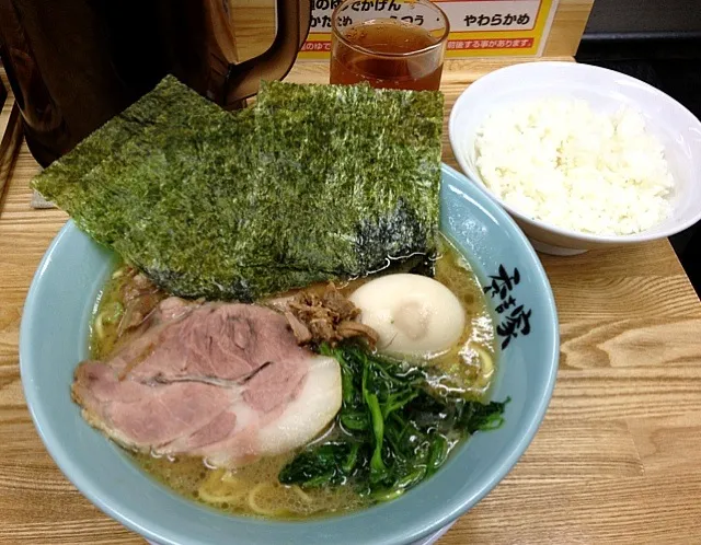 ラーメン|かばおさん