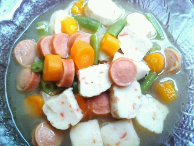 Sup Baksos (Bakso dan Sosis)|nadia farhaniさん