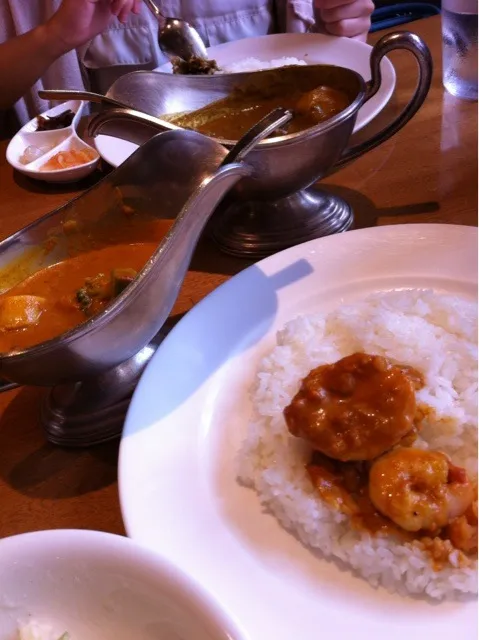 新宿中村屋～インドカリー・エビとホタテカリー|KAOさん