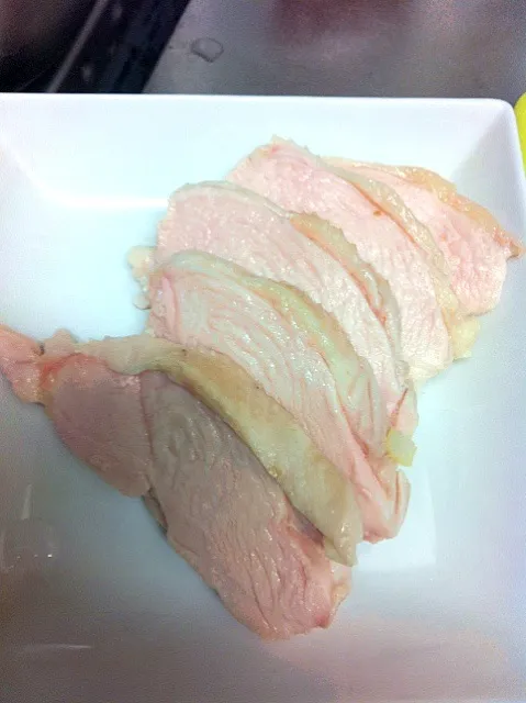 Snapdishの料理写真:炊飯器で☆しっとり鶏胸肉|りいさん