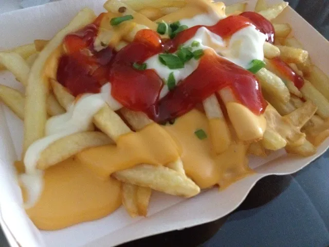 KFC cheese fries|Hafiさん