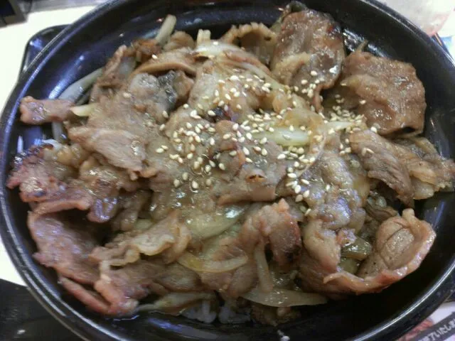 牛焼肉丼|まぐろさん