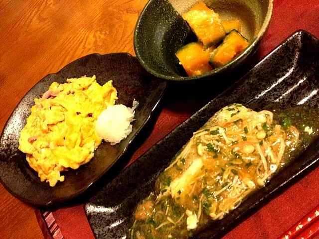 Snapdishの料理写真:鱈のあんかけ、塩辛入り玉子、カボチャの塩麹煮|mocoさん