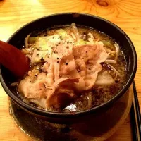 Snapdishの料理写真:大阪黒醤油ラーメン|焼きのりさん