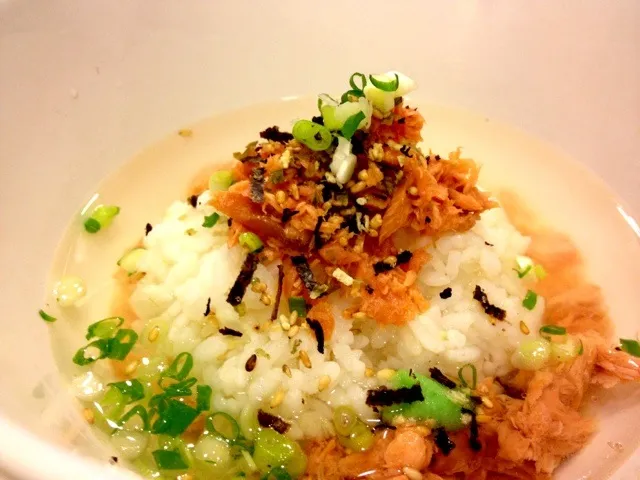 塩漬鮭魚茶泡飯|Larry Chuさん