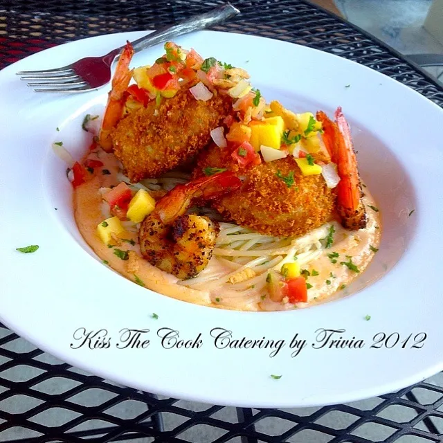 This is my Seafood Cakes with Pasta and Shrimp Mango Salsa❤|Taste-New Americanさん