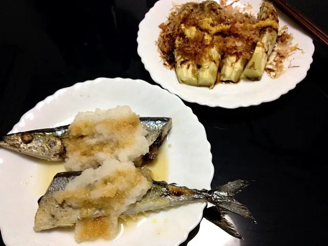 Snapdishの料理写真:焼きなすとサンマの塩焼き #タロメシ|taro nishidomeさん