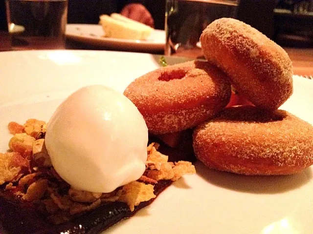 corn donuts with marscapone panna cotta|lee ramsayさん