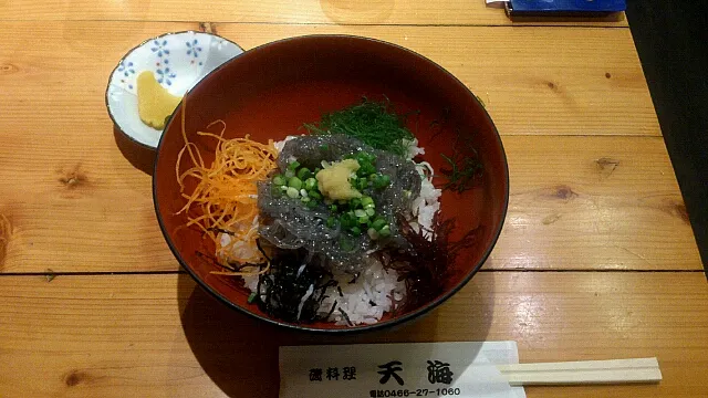 Snapdishの料理写真:生しらす丼|あやなさん