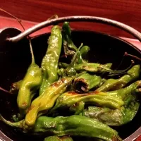 Snapdishの料理写真:shishito peppers|Tinaさん