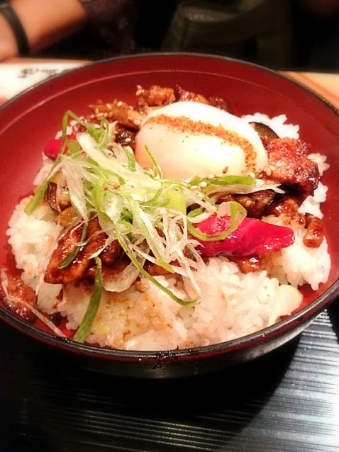 Snapdishの料理写真:伊達鶏と茄子の味噌照焼き丼💋|まゆゆんこ♡さん