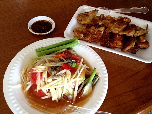 Snapdishの料理写真:somtam set!!!|Tunaさん