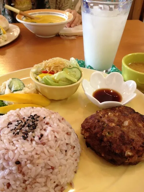 ハンバーグランチ♪|yukieさん