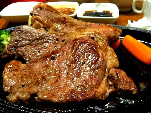 Snapdishの料理写真:Rip-Eye Steak|Arjariyaさん