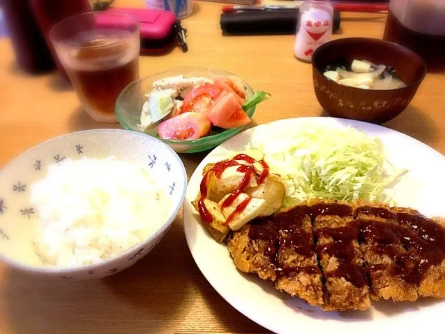 がっつり！トンカツ定食|ともささん