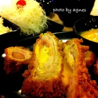 Snapdishの料理写真:🍛花心豬排捲定食＜班鳩的窩＞