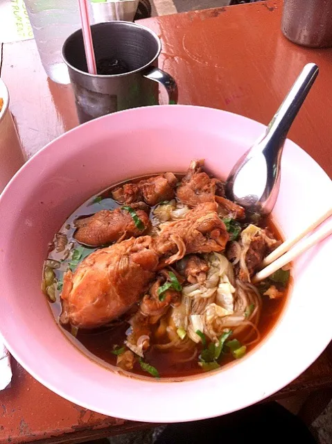 チャットチャックの屋台の麺|さいちーさん