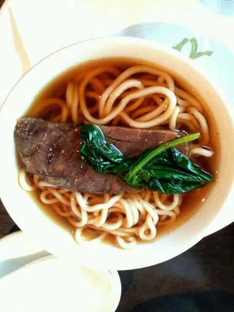 Snapdishの料理写真:beef la-mian|kelly limさん