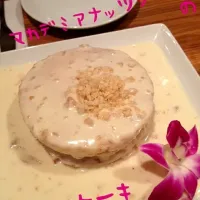 マカデミアナッツソースのパンケーキ|リリーさん