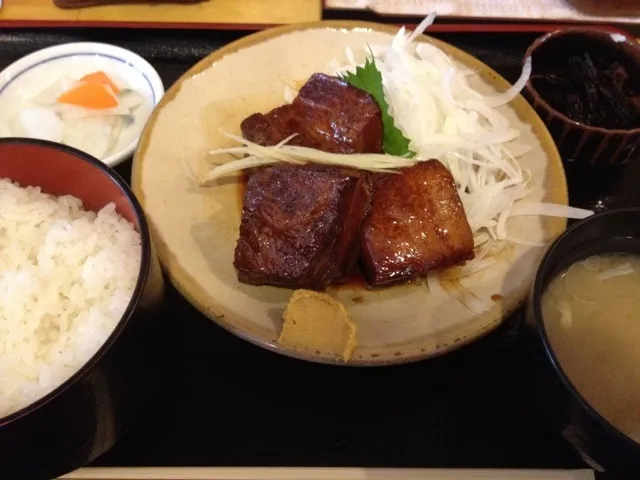 豚の角煮定食|shinoktzwさん