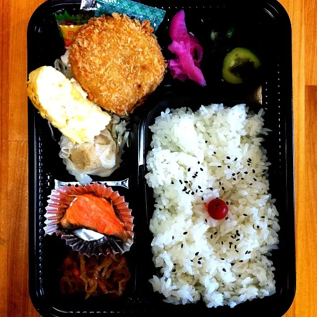 日替わり幕の内弁当|たんぽぽ娘さんさん