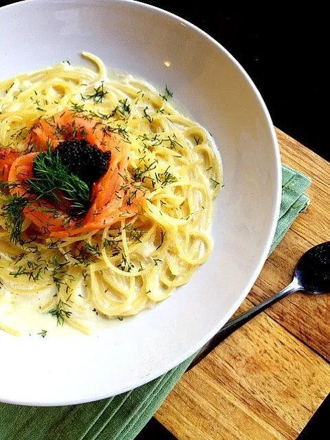 Spaghetti salmon caviar|sasithorn sinhaseniさん