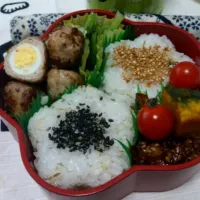 Snapdishの料理写真:蒸して塩しただけのかぼちゃが美味しすぎ。