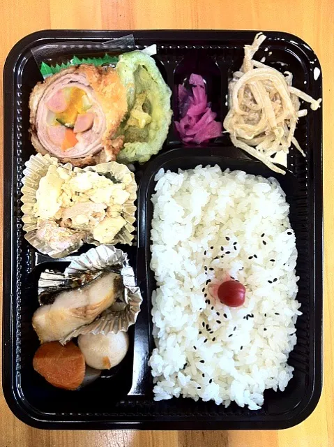 日替わり幕の内弁当|たんぽぽ娘さんさん