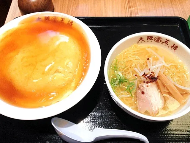 ふわとろセット（ふわとろ天津飯＋ちょい盛うま塩ラーメン）|まりんごるさん