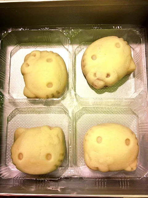 Hello Kitty Mooncakes|I make food look good. 😎さん