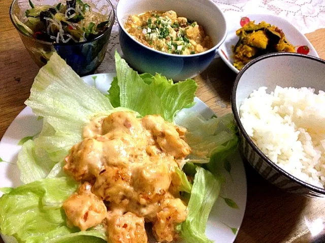 Snapdishの料理写真:ピリ辛えびマヨ  春雨の酢物  麻婆豆腐  かぼちゃの煮物|ホッシーさん