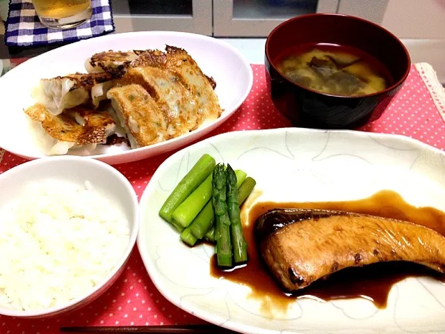 ブリの照り焼き&焼きギョウザ|おんこさん