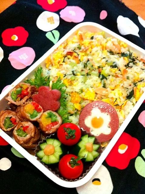 Snapdishの料理写真:今日の息子のお弁当2012/09/20|ミホさん