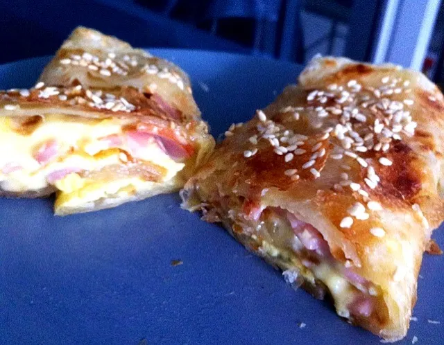 Prata roll with cheese egg n ham|shirlynさん