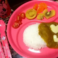 Snapdishの料理写真:新しい食器きた＼(^o^)／野菜たっぷりチーズカレー＼(^o^)／餡男ポテトの存在感が異常|菊池さん