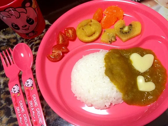 Snapdishの料理写真:新しい食器きた＼(^o^)／野菜たっぷりチーズカレー＼(^o^)／餡男ポテトの存在感が異常|菊池さん