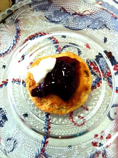 scone with sour cream/jam|Tさん