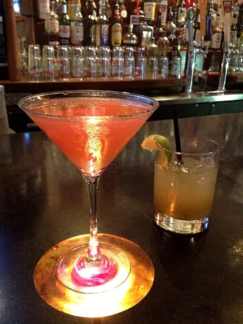 Cosmopolitan Cocktail @ Blackfish, Truro MA|Luci Zoeさん