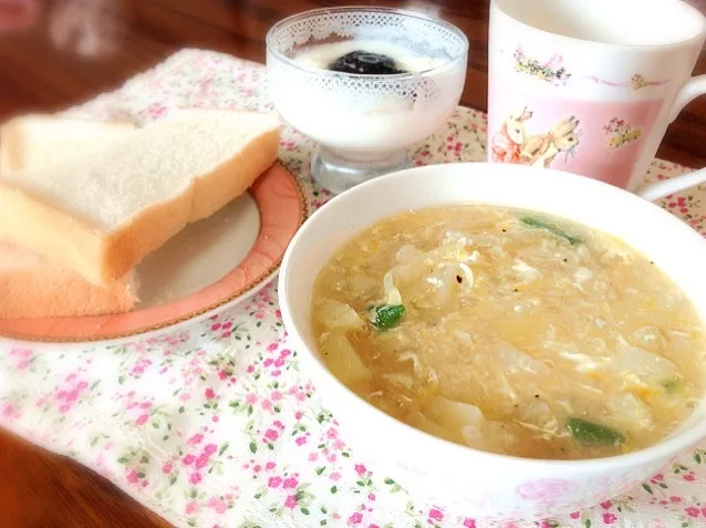 ポテトと卵のスープ朝食♡|ずぼら管理栄養士ママさん