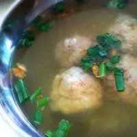 Snapdishの料理写真:Meatballs soup|ypleeさん