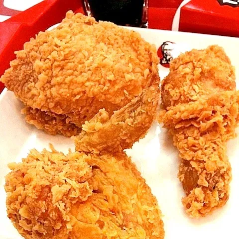 KFC i luv ❤|jokiezz C. Swanepoelさん