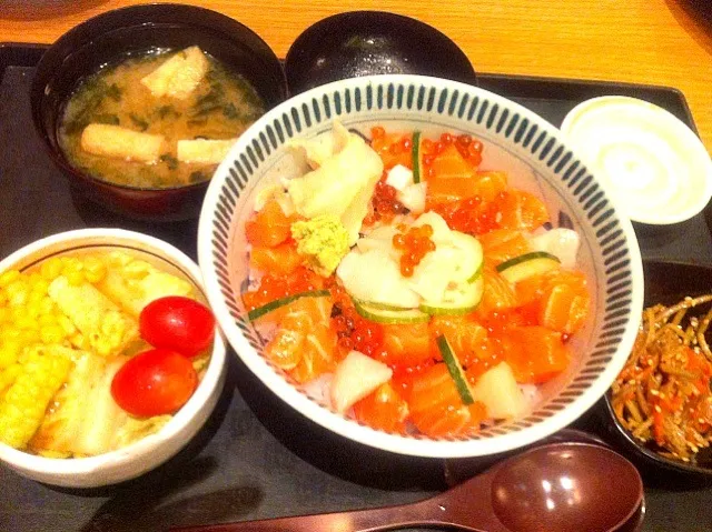 scallop, salmon & salmon roe rice bowl set|skyblueさん