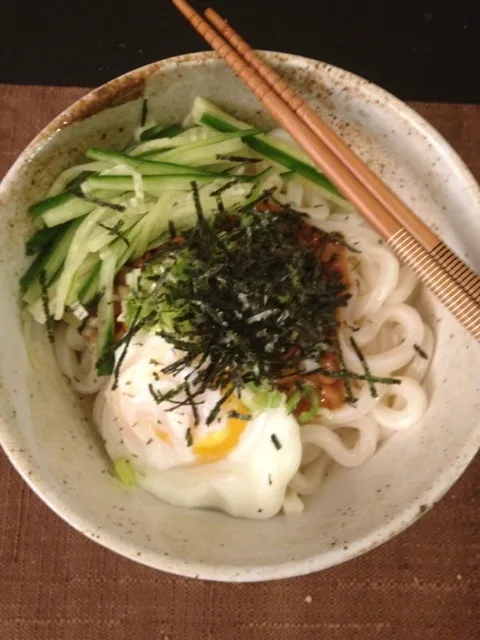 kimchee natto cold udon|Goro Pinkさん