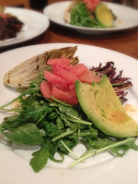 Delicious Grilled Salad with Grapefruit Vinaigrette|jana mcmahonさん