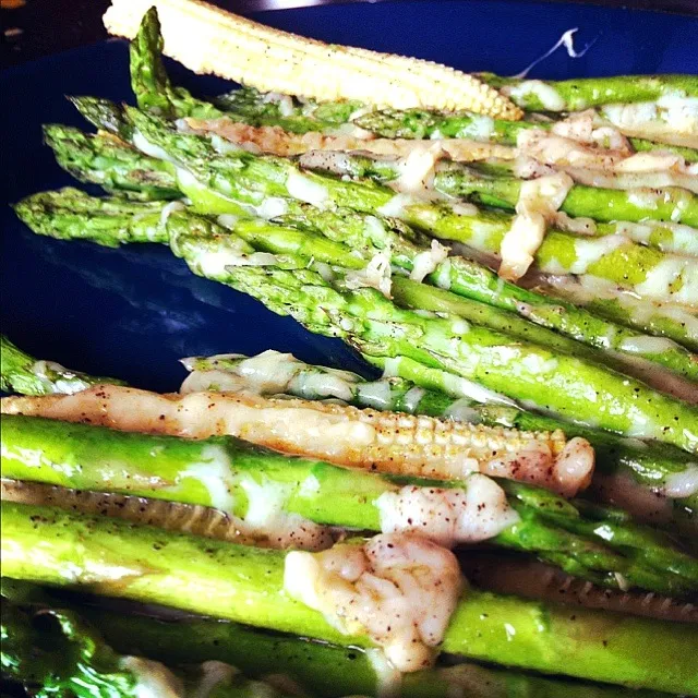 Cheesy asparagus <3|manasi bhargavさん