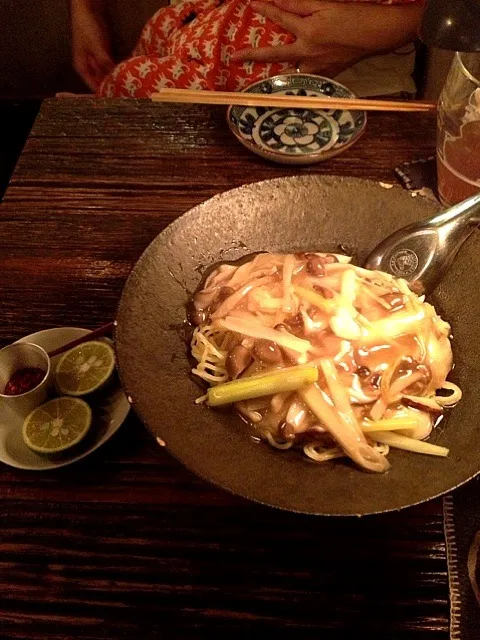 Snapdishの料理写真:きのこのあんかけ焼きそば|Takamasa Takahashiさん