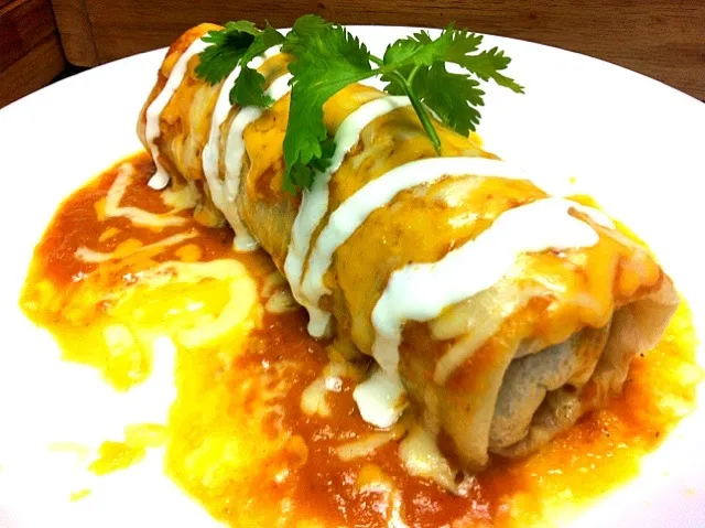 Snapdishの料理写真:burrito ahogado (wet burrito)|Jorge Bernal Márquezさん