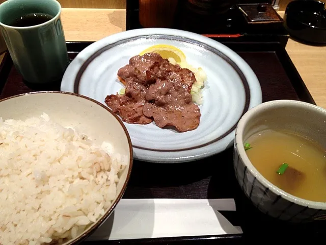 Snapdishの料理写真:朝定食|kutsuna ippeiさん